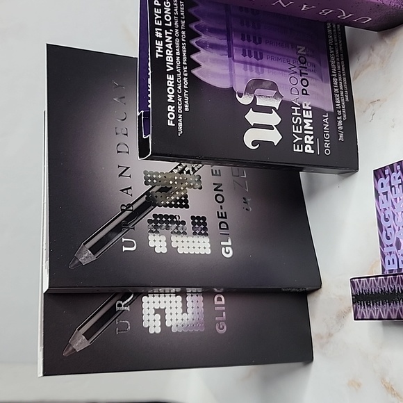 Urban decay bundle - Picture 2 of 5